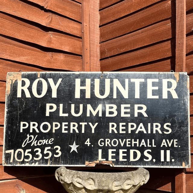 “ROY HUNTER” Plumber & Property Maintenance Trade Sign