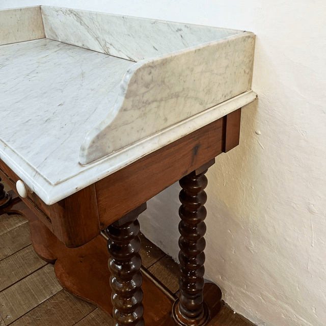 A 19th Century Victorian Mahogany Carrara Marble Topped Washstand