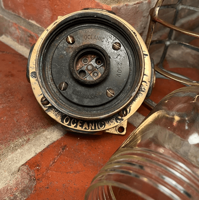 Oceanic Ships Bulkhead Lamp Fixture With Junction Box, Globe And Guard
