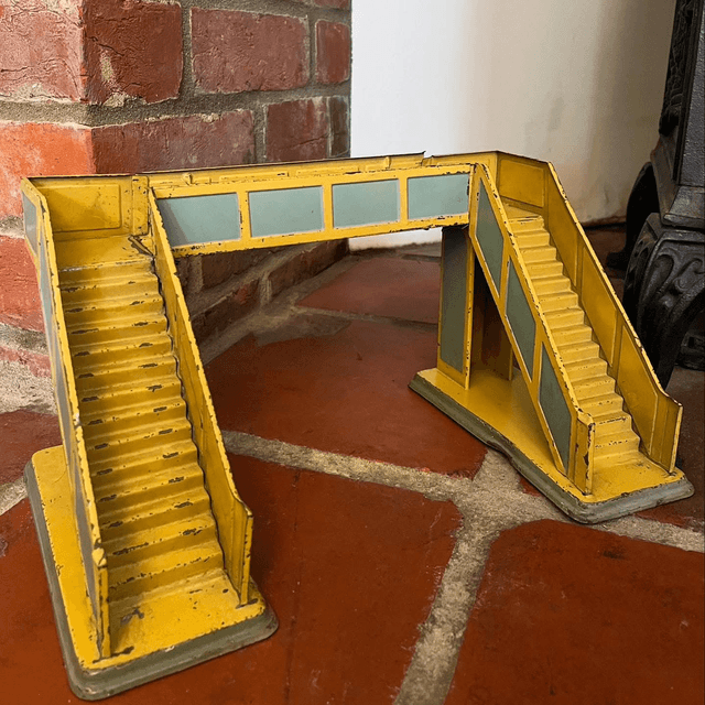Vintage Bing 3-piece Tinplate Model Railway Footbridge “O” Gauge  