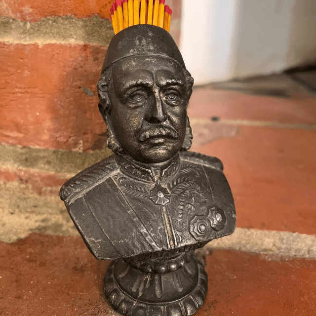19th Century General Gordon Crimean War Military Bust Match Striker/ Holder 
