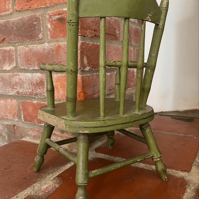 Antique Hand Painted Wooden Childs/ Dolls Spindle Back Chair