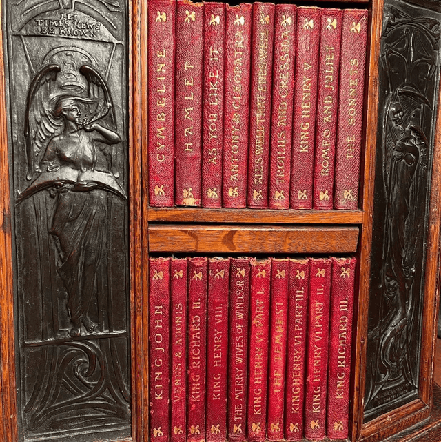 Arts & Crafts Oak Desk Top Bookcase With 3 Bronze Art Nouveau Period Plaques 
