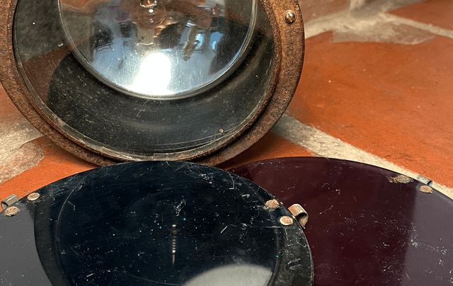 Railway/ Maritime Hand Signalling Lamp With Lenses