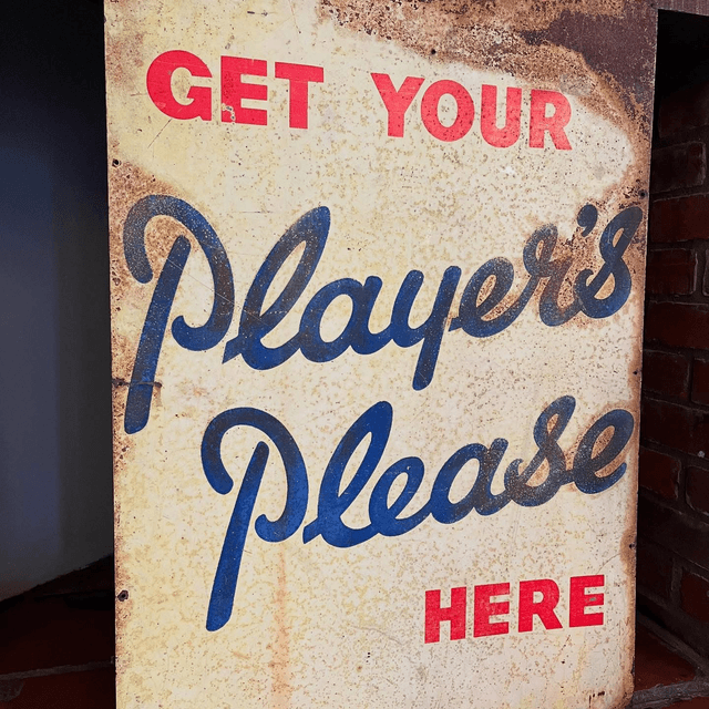 Large “Get Your Players Please Here” Sign