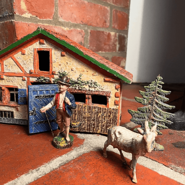 Early 20th Century Elastolin Toy Set by German Toy Manufacturer O&M Hausser 