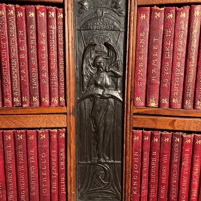 Arts & Crafts Oak Desk Top Bookcase With 3 Bronze Art Nouveau Period Plaques 