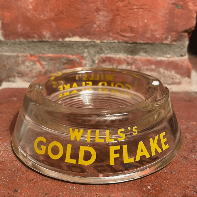 1940’s WILL’s GOLD FLAKE CIGARETTES Glass Ashtray