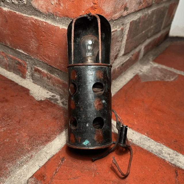 1930s Air Ministry RAF Navigator/ Radio Operator Lamp 5C/369