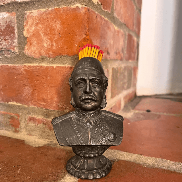 19th Century General Gordon Crimean War Military Bust Match Striker/ Holder 